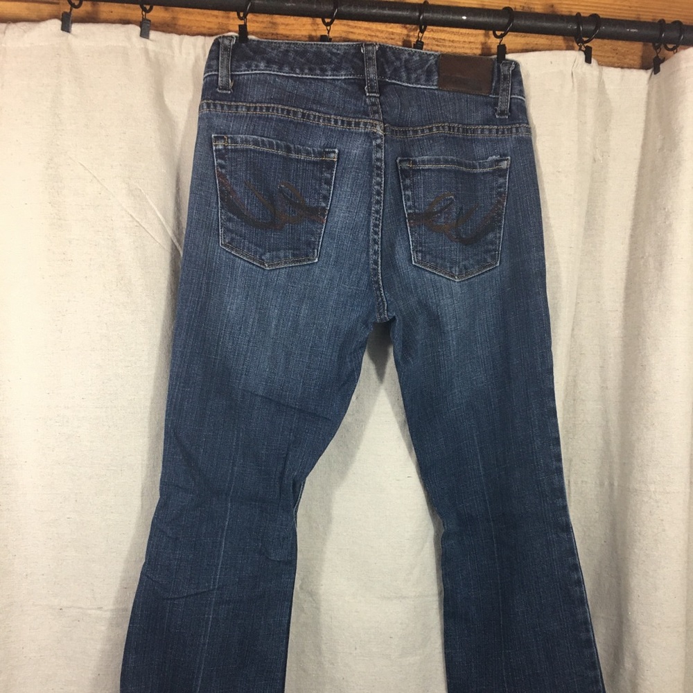 Express Jeans | Mia Boot Cut | 2 Short